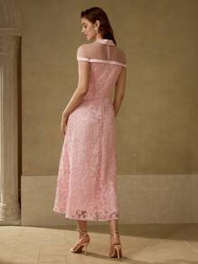 MOTF PREMIUM Vestido de gasa con escote de encaje guipur, detalles con lazo de cristales y bajo fluido - Rosa - Ver 3