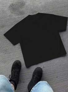 Manfinity EMRG Men's Fashionable Streetwear Colorful Rhinestone Print Round Neck Short Sleeve T-Shirt, Summer, Rave - Black - View 2