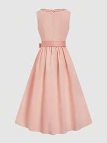 Fairmaia Traditionelles deutsches Damen Kleid aus einfarbigem Stoff mit Rüschensaum und Selbstbindung in der Taille - Pink - Übersicht 2