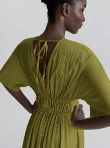 Ontre 2025 女式夏秋度假纯色荷叶边下摆无袖连衣裙，波西米亚风格，适合伊比沙岛、度假、节日、乡村音乐会、办公室、教师装、商务休闲 - 軍綠色 - 查看 2