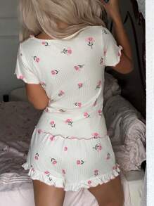 CottageSlumber 女士玫瑰花卉印花短袖上衣和短裤睡衣套装，可爱的荷叶边领口设计，舒适时尚，花朵图案绚丽多彩