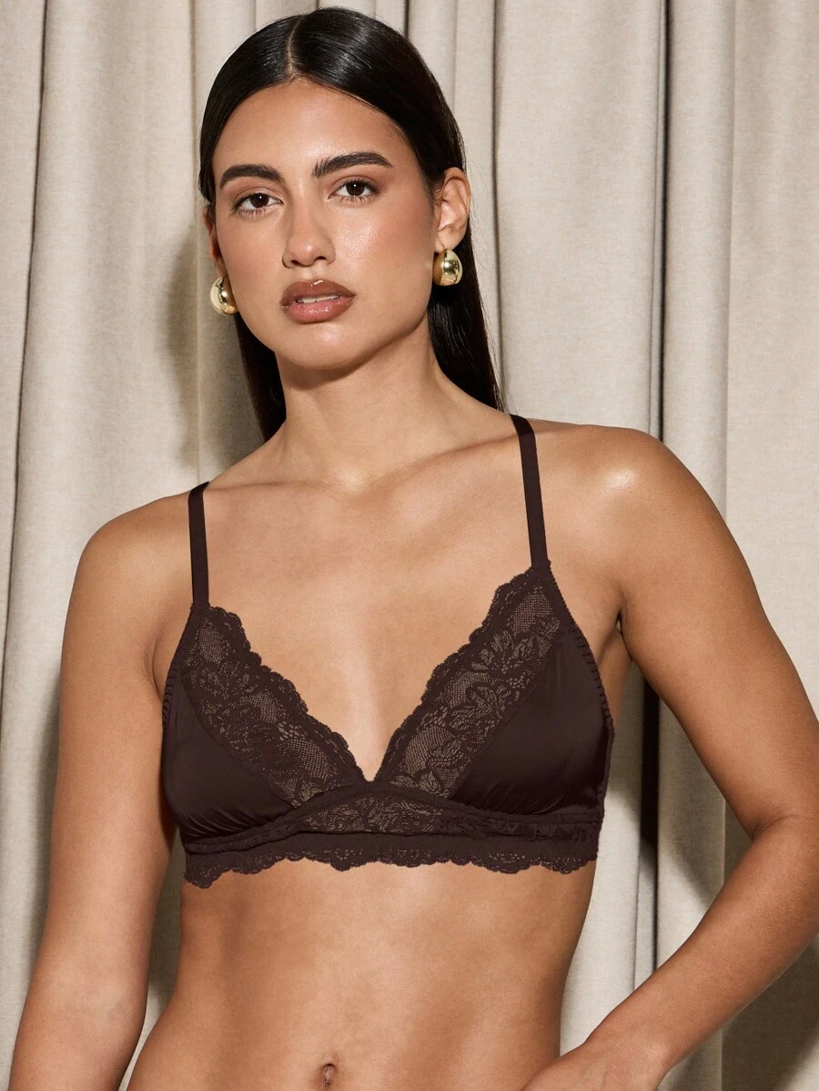 AiiRZ 精致蕾丝文胸三角剪裁无衬垫可调节肩带日常穿着舒适无钢圈贴身内衣自然塑形 - 巧克力棕 - 查看 1