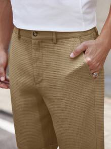 Manfinity VCAY Men's Woven Solid Color Mid-Waist Straight Leg Shorts, Suitable For Daily Wear, Spring/Summer Men Khaki Shorts Mens Work Shorts Men Brown Shorts Khaki Bermudas Mens Textured Shorts