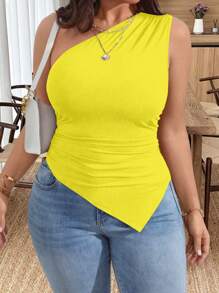 SHEIN Clasi Plus Size Women Summer Solid Color Asymmetric Hem Fashionable One Shoulder Top