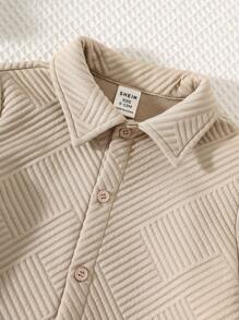 SHEIN 2件套男宝宝可爱杏色polo领针织短袖上衣和短裤套装，适合夏季生日派对、庆典、婚礼、洗礼等场合。男宝宝夏季服装，男宝宝短裤套装，男宝宝衣服。 - 杏色 - 查看 4