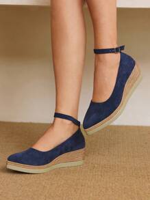 Styleloop New Pointed Toe Low Heel Women Shoes, Strap Chunky Heeled Closed Toe Sandals, Spring/Summer - Blue - View 3