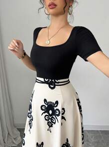 Rafferiza 女士优雅修身腰系带短袖方领旗袍式印花中长连衣裙