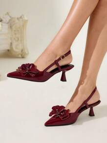 CUCCOO CHICEST Tacones de salón con decoración de flores, elegantes y de tacón medio para mujer. Zapatos de tacón alto de cuero sintético románticos y elegantes, adecuados para citas y fiestas - Burdeos - Ver 3