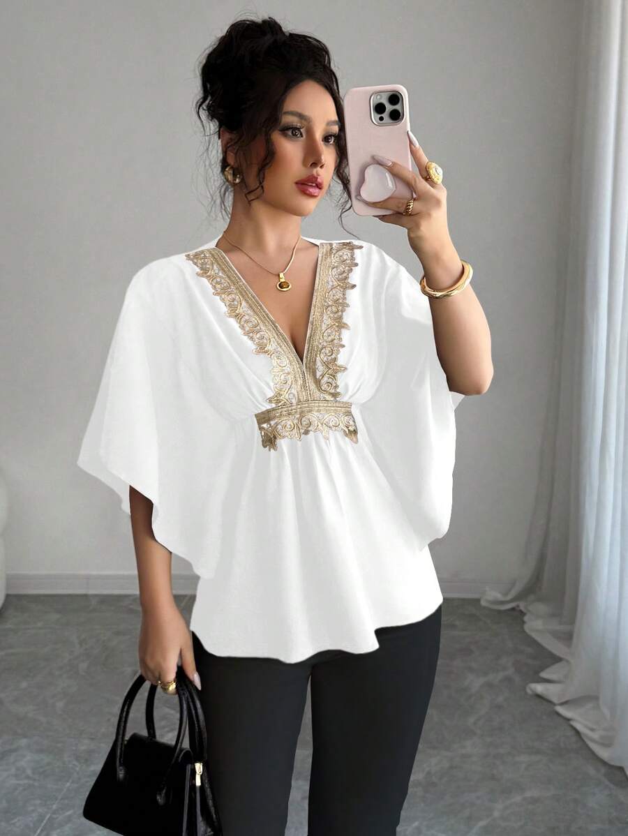 Selianne 女式蕾丝装饰蝙蝠袖衬衫 - 花卉图案随机 - 白色 - 查看 1