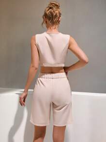 CLARA VERO Bermudas plisadas informales color beige natural para mujer