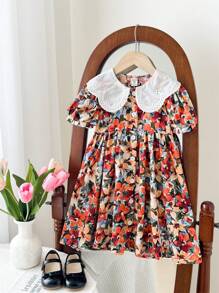 SHEIN LMoss Kids فستان كاجوال ضيق مع أكمام منتفخة مزخرف براعم الزهور المنسوج للفتيات الصغيرات