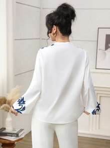 Modelyn Women's Printed V-Neck Long Sleeve Arabian Style Top