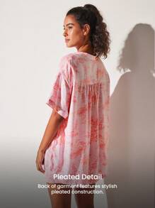Conjunto de pijama informal de pantalón corto y blusa de manga corta con botones y estampado floral en tela de rayón suave, ideal para vacaciones. Conjunto de ropa interior tipo bóxer para novia, perfecto para primavera y verano. - Rosa - Ver 2