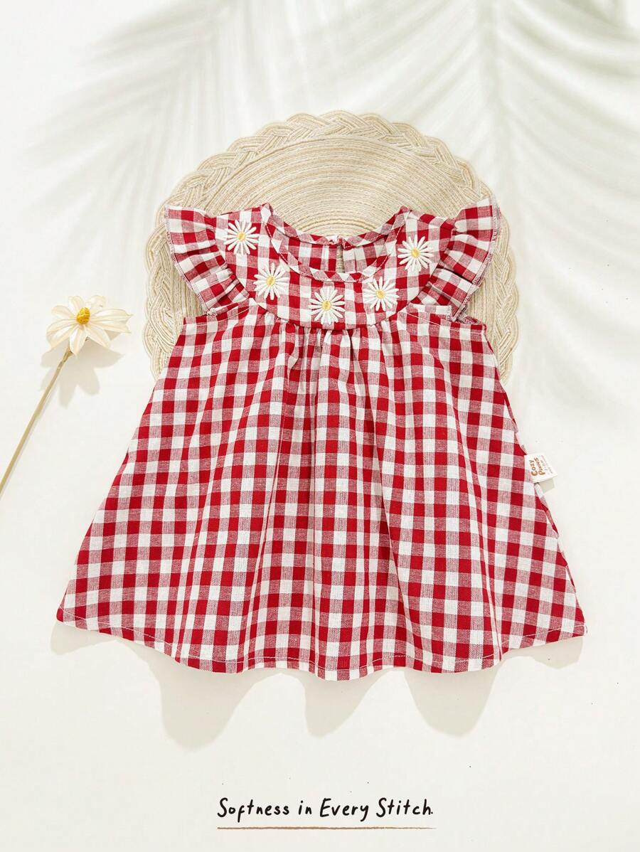 Cozy Pixies Vestido de bebé recién nacida con cuello redondo, dobladillo con volantes y cinturón de la cintura con estampado de margaritas