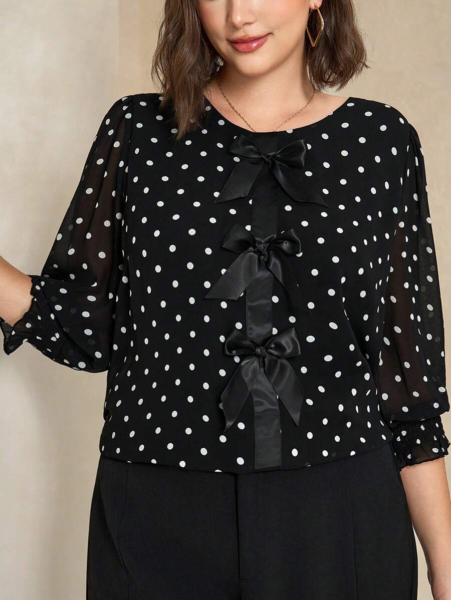 Chikora 大码女式优雅雪纺衬衫，七分袖，蝴蝶结装饰，白色圆点上衣，适合工作和通勤 - 彩色 - 查看 1