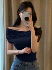 DAZY Camiseta de mujer de manga corta con hombros descubiertos de unicolor, top con hombros descubiertos para primavera/verano - Azul Marino - Ver 1