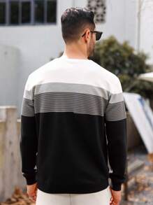 Manfinity Homme Men's Plus Size Crew Neck Striped Contrast Color Stripe Casual Loose Comfortable Knitted Graphic Color Block Pullover Long Sleeve Sweater, For Going Out