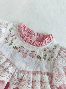 Souflis Souflis Robe de princesse élégante de style palais pour bébé fille, col et manchettes en dentelle multi-couches, col de princesse avec petit revers à broderie florale de palais, pour l'automne/hiver