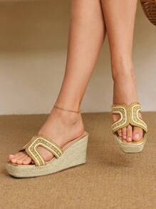 Styleloop Sandalias de mujer con plataforma y cuña, tacón de bloque, cadena metálica, y estilo de chanclas - Dorado - Ver 2