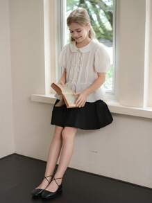 SHEIN Tween Girls' Black And White Summer Back-To-School Outfit,Solid Color Bow Decor Puff Sleeve Shirt And Pleated Mini Skirt Set,School Girl Uniform - Black and White - View 5