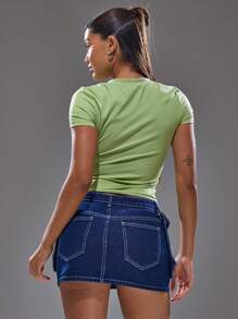 MUSERA 纽扣前 V 形开口修身撞色缝线图案短款上衣夏季春季街头潮流 Y2K 酷女孩可爱城市缪斯 - 綠色 - 查看 4