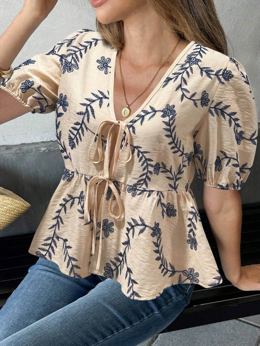 Pariaura 法式休闲优雅花卉印花蝴蝶结荷叶边袖女式衬衫 - 彩色 - 查看 1