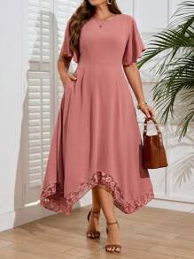 EMERY ROSE Vestido de manga corta con escote de encaje para mujer de talla grande, unicolor elegante