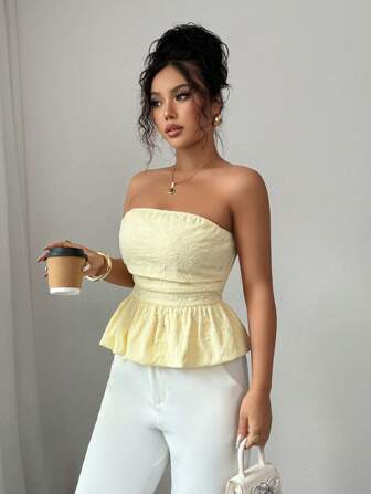 Rafferiza Fashionable And Versatile Daisy Flower Texture Material Spring And Summer Light Yellow Sleeveless Tube Top Bubble Pleated Double Hem Ladies Short Top Cream Yellow Top Ladies Elegant Top Cute Summer Top Summer Clothing Autumn Inner Vest Top