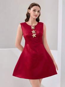 Modelyn Women's Elegant Metal Decor Summer Mini Dress - Burgundy - View 7