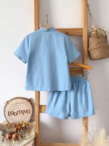 Loomiva 2pcs/Set Young Boy Loose Academy Style Blue Woven Palm Tree Pattern Shirt & Elastic Waist Shorts Set, Spring/Summer - Blue - View 2