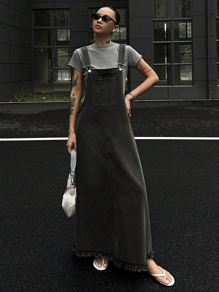 DAZY 女士休闲百搭牛仔背带连衣裙，带口袋，适合夏季、秋季穿着，返校季也可作为长款连衣裙。 - 深灰色 - 查看 1