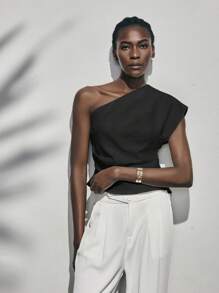 Lumivelle Urban Vibes Women's Elegant Casual Pleated White Loose Fit Asymmetric Shoulder Blouse, Romantic One Shoulder Top One Shoulder Blouse Asymmetrical Top One Sleeve Top - Black - View 4