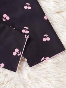 SHEIN 2 件女童杏色可爱樱桃印花长裤和宽松短袖休闲舒适家居服 - 黑色 - 查看 8