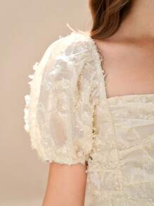 Tween Girl Woven Square Neck Puff Sleeve Fitting Elegant Dress - Beige - View 5