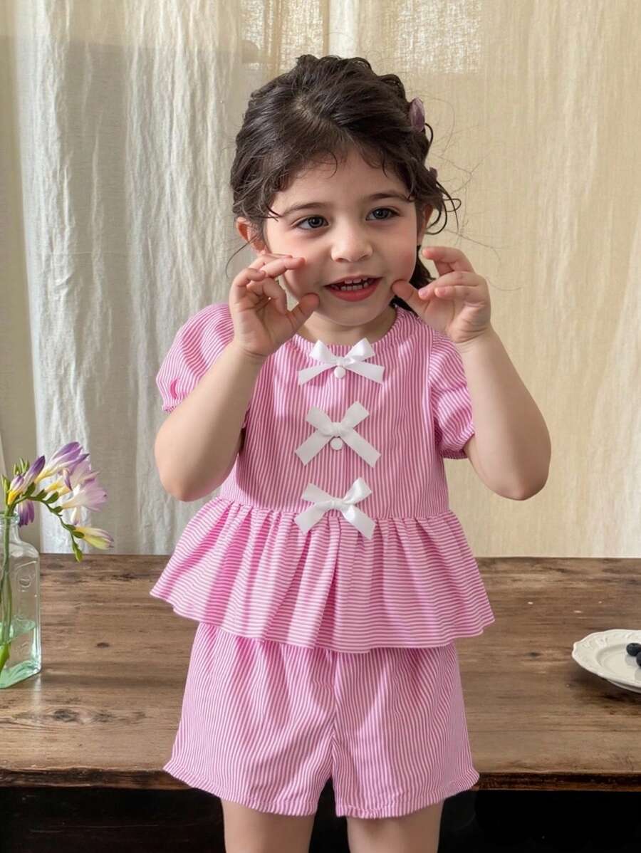 SHEIN 2pcs/Pack Baby Girl Casual Outfits With Short Sleeves Striped Shirt + Shorts Set, Spring & Summer - Pink - View 1