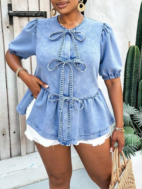 SHEIN VCAY Cămașă din denim cu mânecă scurtă, culoare solidă, cu tiv volane, design nodat, casual, mărime plus