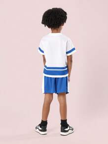 SUMWON Kinder Sommer Sport Grafik Koordinationsset NY Nummer 98 Baseball Stil Kurzarm Jersey Top Kordelzug Shorts Urlaubs Spielkleidung