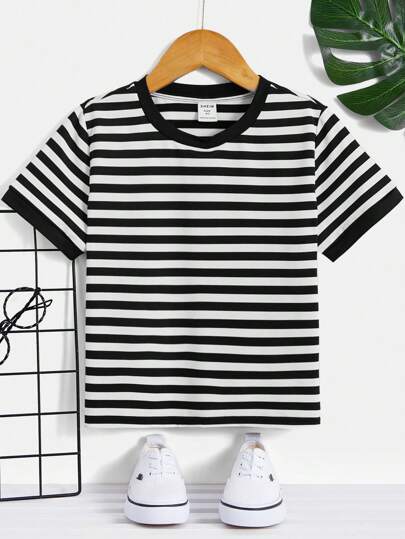 SHEIN Camisa holgada y cómoda de manga corta con rayas para niños pequeños
