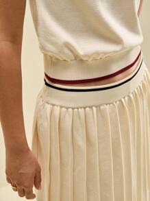 Muvela 女士休闲复古杏色无袖 Polo 衫和褶皱中长裙两件套，适合夏季毕业季的优雅装扮 - 杏色 - 查看 5