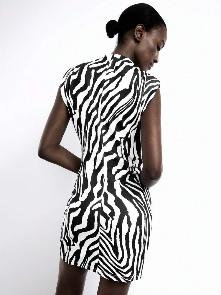 SHEIN Maija 2026 New Urban Chic Wide Shoulder Fitted Zebra Print Dress For Women,Fall Women Clothes,4 Of July Outfits Women,2000s Style,Country Concert Outfit ,Country Outfits Women,Vintage,Vintage Clothes Women,Streetwear,Party,Rock And Roll, Luxury Fashion,Vintage,Streetwear Zebra Dress Graphic Dress Animal Print Dress Black And White Dress  St Patrick's Day Women Easter Summer Outfits Easter Dress Women Party Top Beach Dress Summer Holiday Outfits Each Vacation Outfits For Women