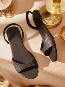 CUCCOO TILAWA Women Casual Comfortable Flat Sandals, Versatile For Daily Wear