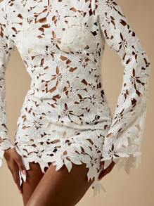 MISSGUIDED 花卉蕾丝长袖迷你连衣裙节日派对婚宴优雅波西米亚风钩针秋冬特殊场合镂空设计 - 白色 - 查看 3