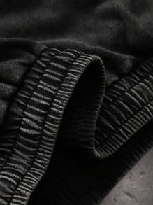 Manfinity Hypemode 大码男士纯色水洗休闲短袖衬衫和短裤套装，舒适服装