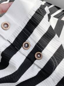 Comfortcana 2-Pack Women's Summer Striped Casual Shorts For Daily Wear - Black and White - View 6
