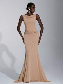 Elitara Elegante vestido de dama de honor de lujo con cuello redondo, espalda descubierta y bajo de cola de pez en malla color caqui - Caqui - Ver 7