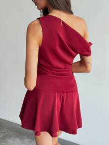 Aloruh New Vintage Burgundy Asymmetric Pleated Waist Sexy Double Layered Hem Umbrella Skirt Dress, Chic Party Wear For Petite - Burgundy - View 2