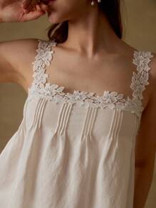 MOTF PREMIUM LINEN APPLIQUES TANK TOP