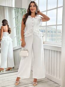 SHEIN Clasi Ensemble deux pièces femme grande taille, romantique et élégant pour usage quotidien : Top à bretelles avec décoration plissée en mousseline blanche épaules dénudées + Pantalon droit à taille élastique jambes larges. Tenue de bureau et de sortie, idéal pour les festivals - Blanc - Voir 6