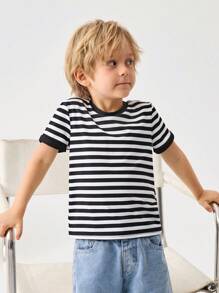 SHEIN Bluză casual lejeră, confortabilă, versatilă, cu mânecă scurtă, cu dungi, pentru băieți tineri