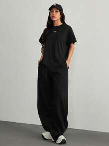 SHEIN PETITE 黑色纹理休闲宽松T恤长裤女套装 - 黑色 - 查看 5